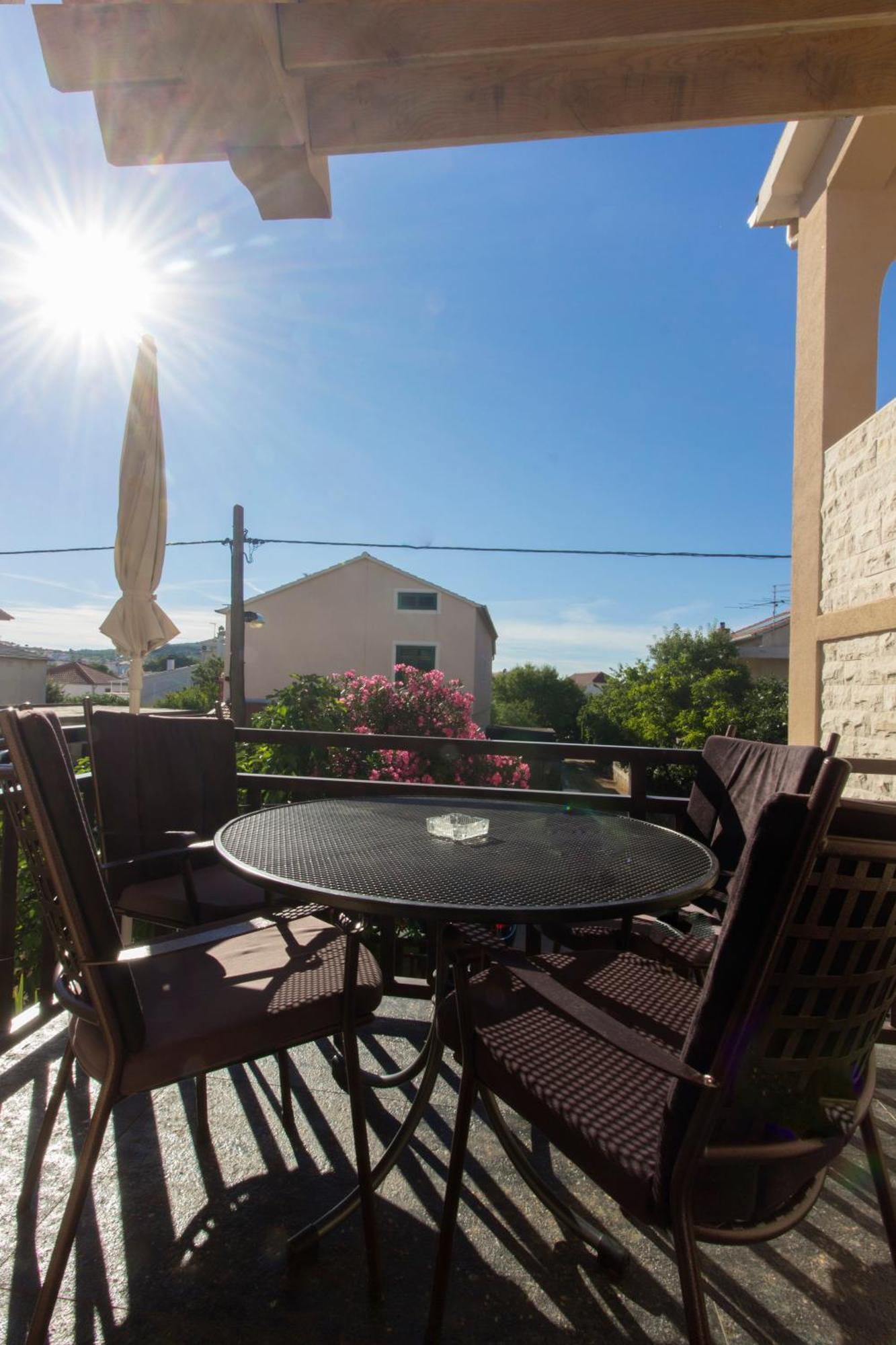 Apartments Maky&Dino Vodice Buitenkant foto